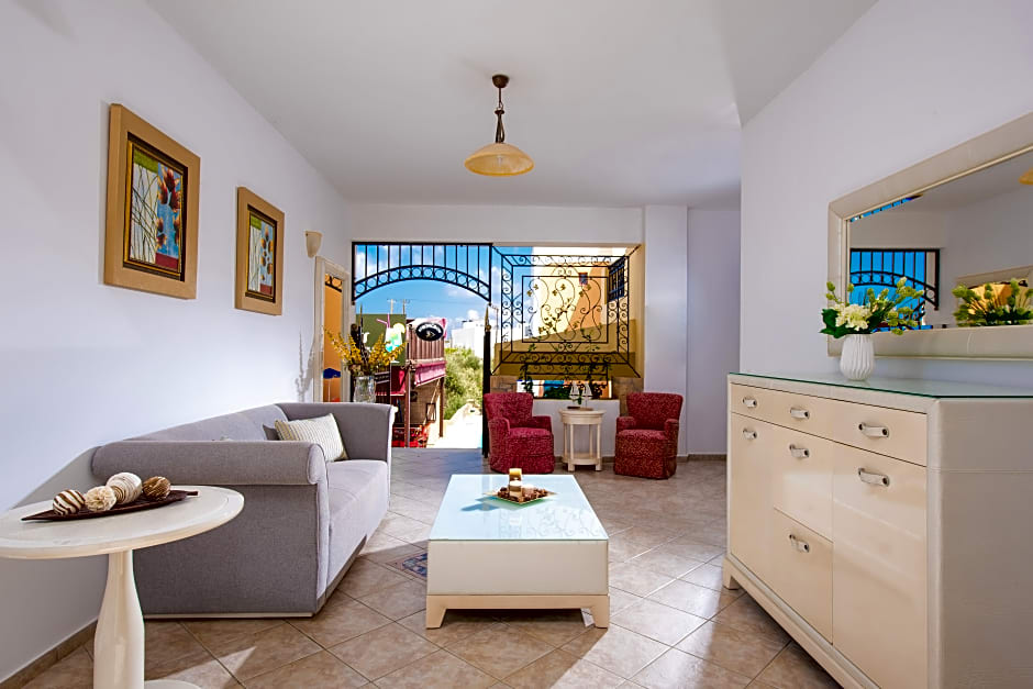 Irida Apartments Malia by Estia