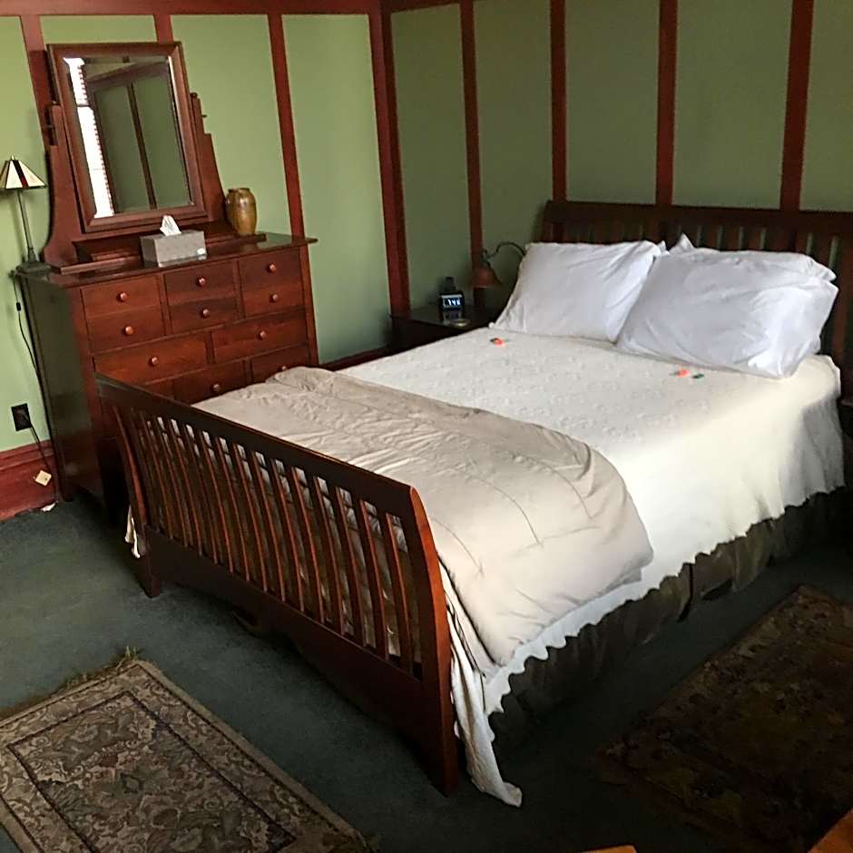 Main Street Bed & Breakfast