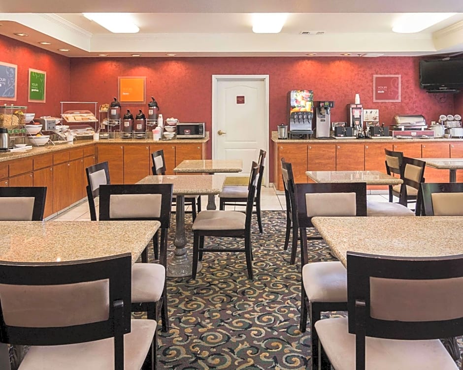 Comfort Suites Texarkana