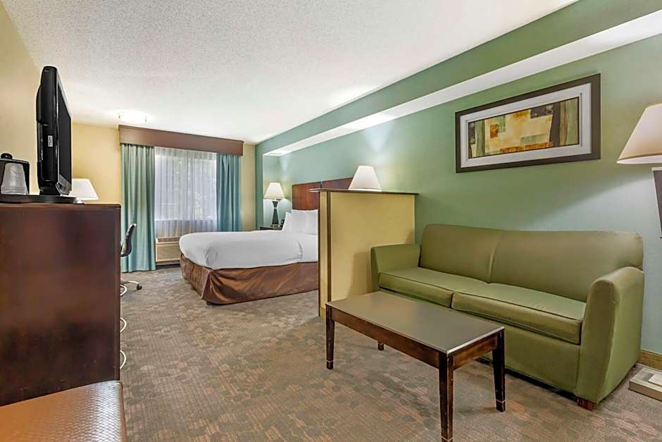 Best Western Berkshire Hills Inn And Suites
