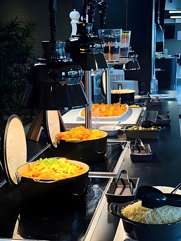 Kyriad Le Blanc-Mesnil