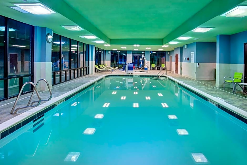 Holiday Inn Express Hotel & Suites Rochester Webster By IHG