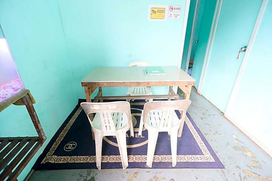 Hotel O Penginapan ReniNearMall Nagoya Hill