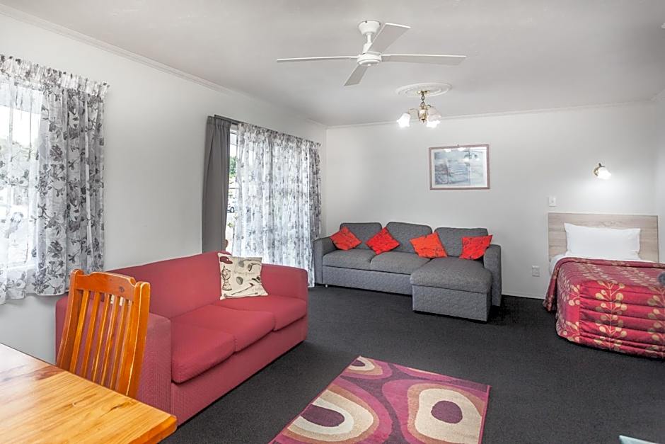 Rose Court Motel