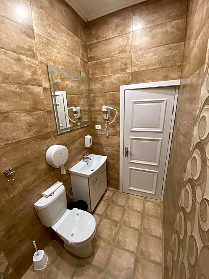 Arizet Boutique Mamaia