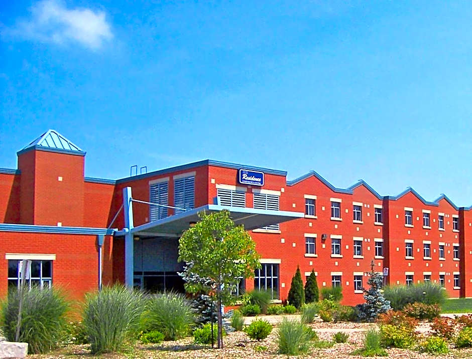 Photo 1 of 35 of Residence & Conference Centre - Welland