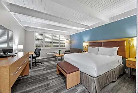 Prodigy Hotel, a Days Inn by Wyndham