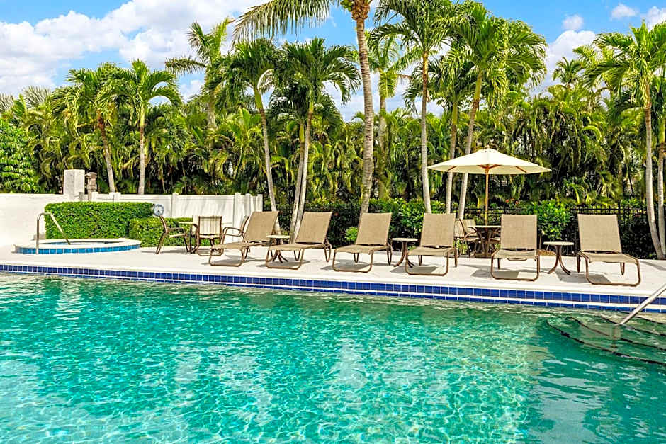 Olde Marco Island Inn And Suites