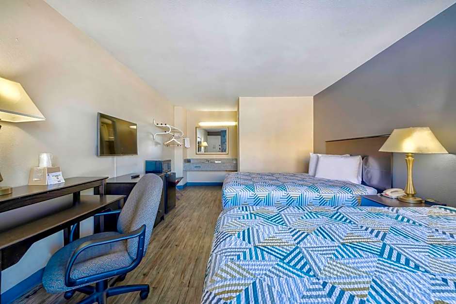 Motel 6 Effingham, IL