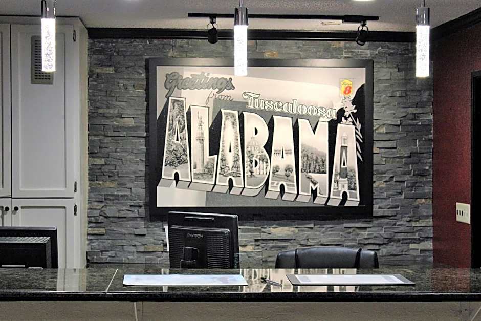 Super 8 by Wyndham Tuscaloosa