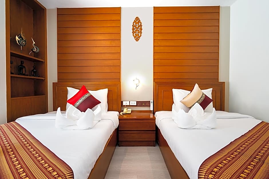 Baan Sukhumvit Soi 18