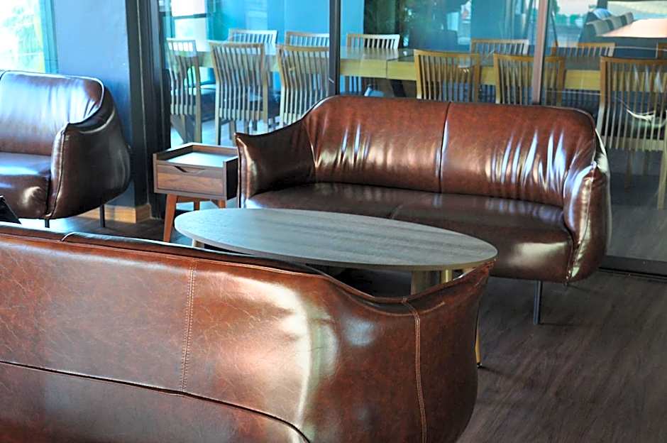 The Bedrooms Maeklong and Services Apartment