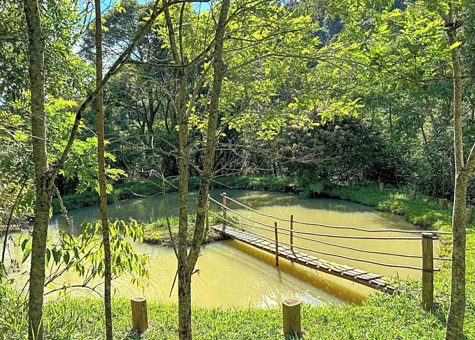 Chacara com lazer e conforto em Joanopolis SP