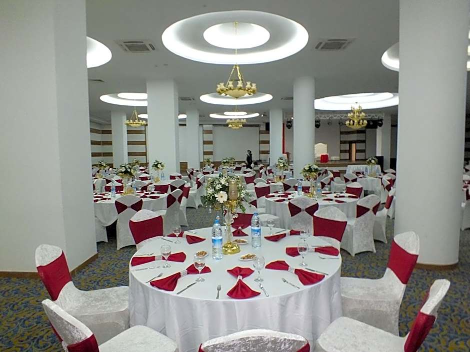 Demosan Hotel