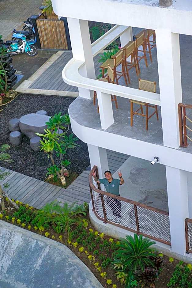Kala Surf Camp