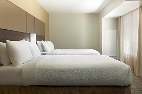 Studio Suite, Multiple Beds (2 Queen Beds and 1 Double Sofa Bed)