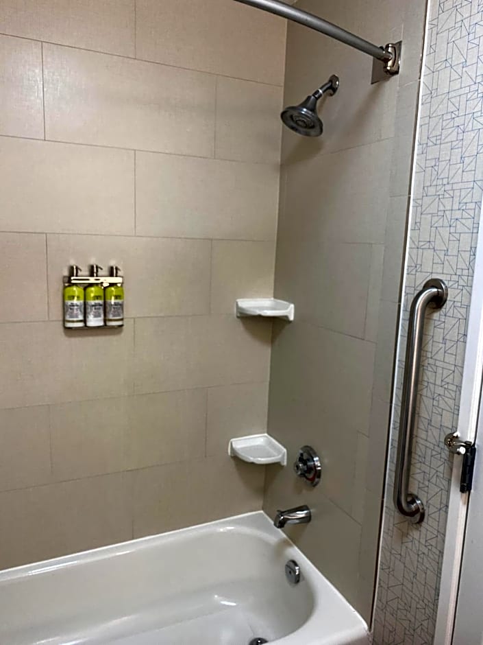 Holiday Inn Express Hotel & Suites Columbia I-26 @ Harbison Blvd By IHG