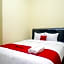 RedDoorz near Tirtonadi Park Solo