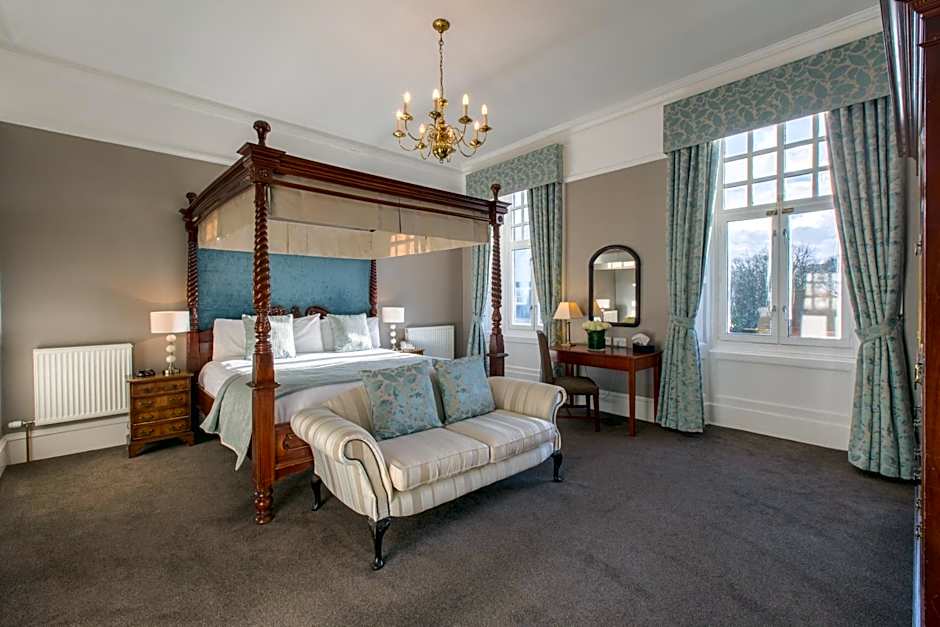 Sherbrooke Castle Hotel