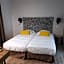 Logis Le Relais du Chapeau Rouge
