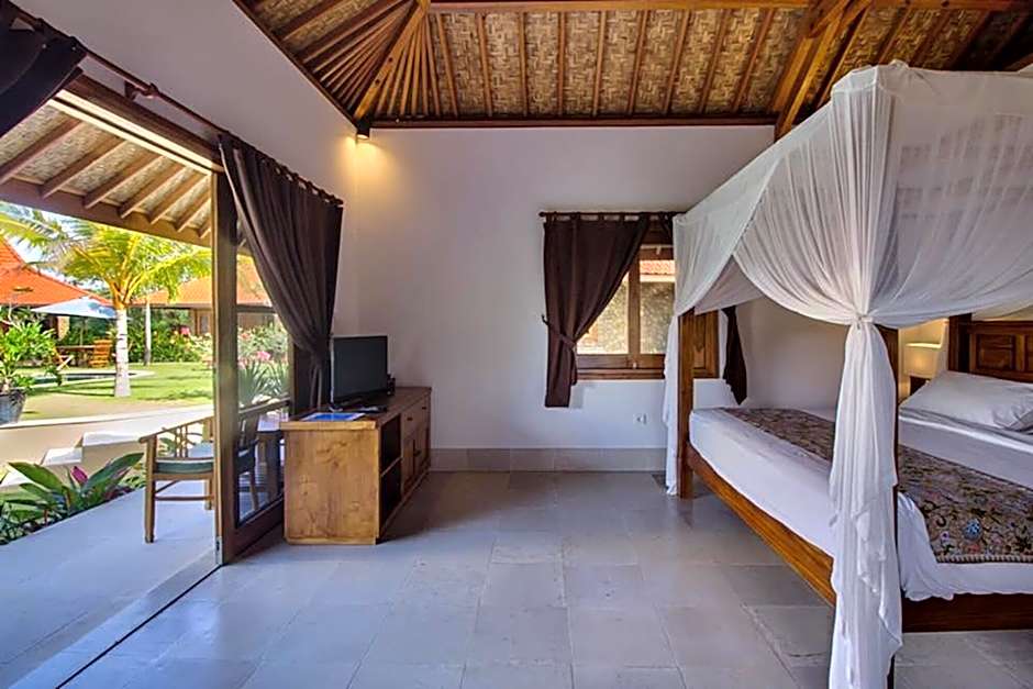 Three Monkeys Villas