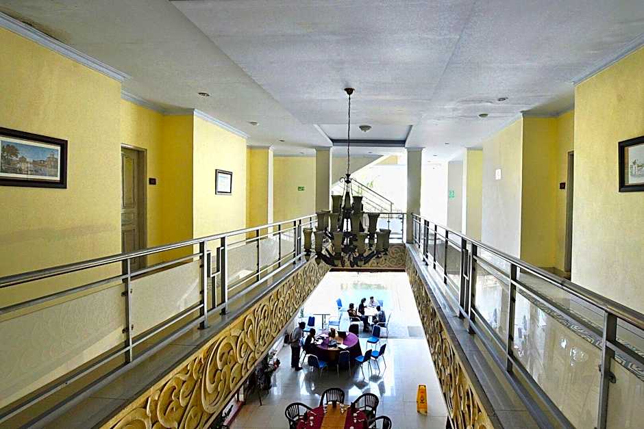 Puri Saron Denpasar Hotel