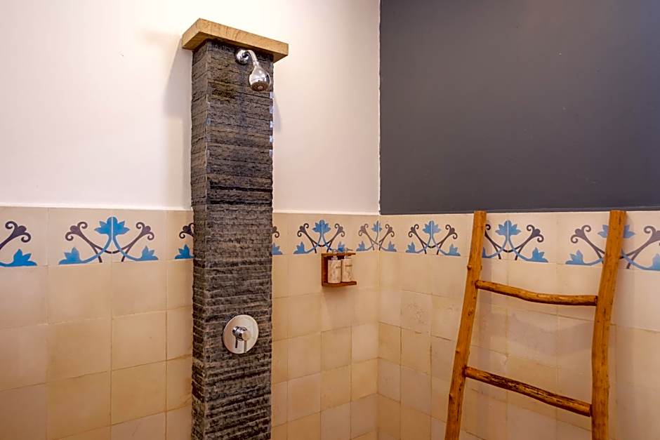 Amed Sudi House