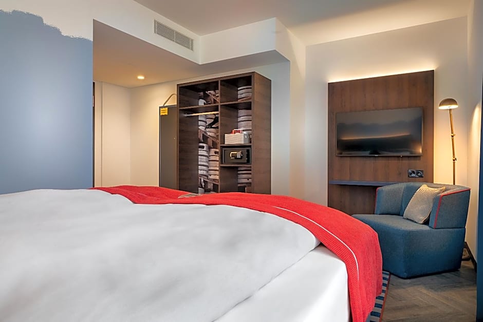 Holiday Inn - the niu, Keg Hamburg Ost by IHG