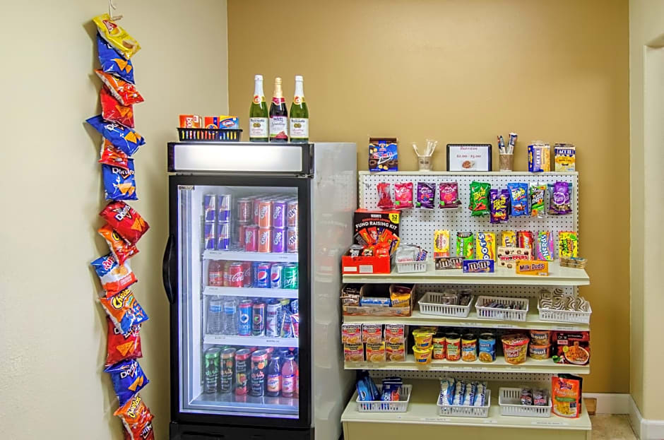Americas Best Value Inn & Suites Ft Collins E at I-25