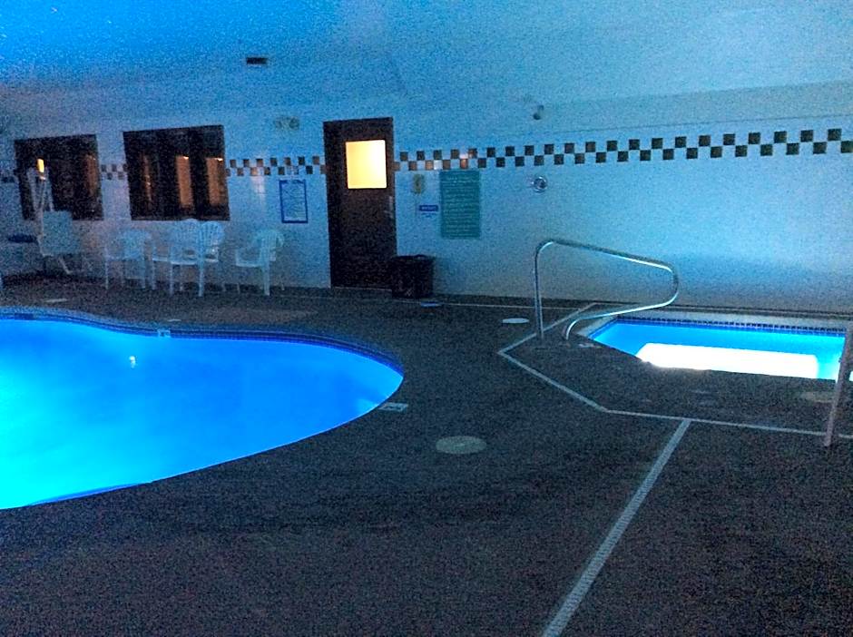 Travelodge Suites by Wyndham Newberg