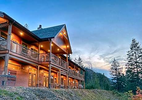 Hearthstone Elegant Lodge