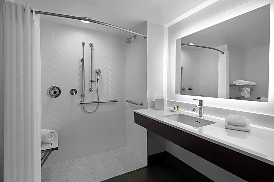 Holiday Inn Hasbrouck Heights-Meadowlands By IHG