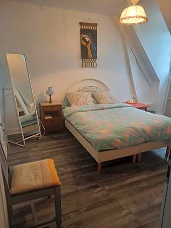 Double Room with Shared Bathroom