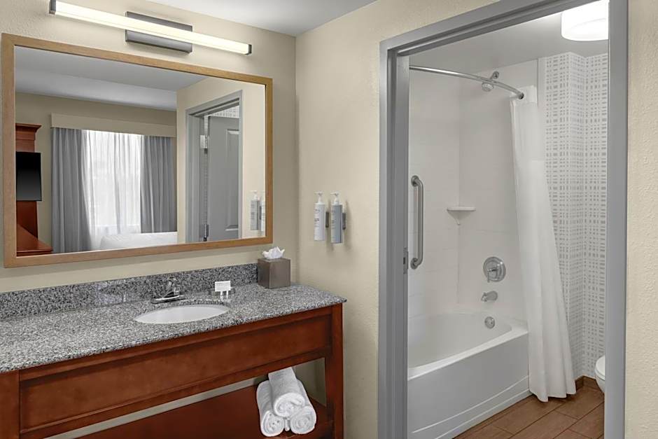 Hampton Inn By Hilton And Suites Coconut Creek