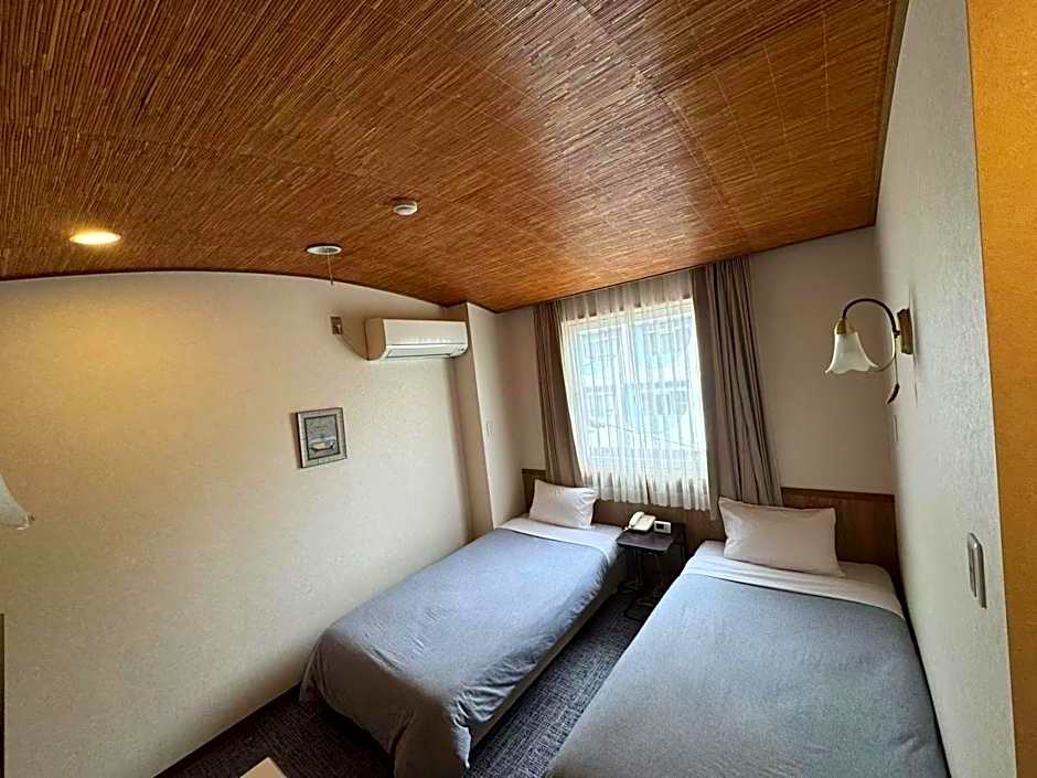 Shinnishiki Hotel