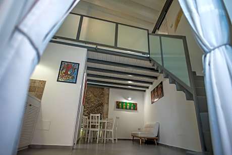 Two-Bedroom Apartment - Split Level (Ground Floor)