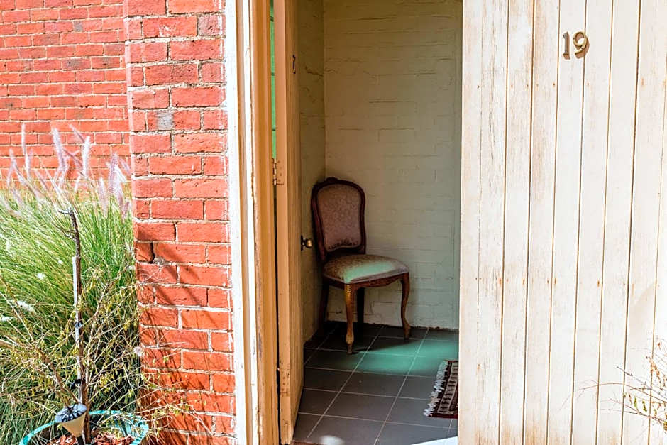 castlemaine colonial motel