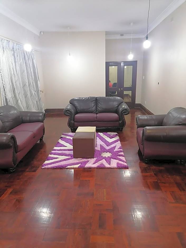 180 On Anderson Guest House