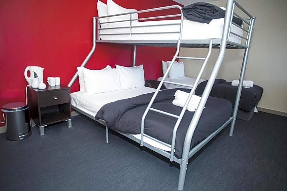 Base Backpackers Queenstown