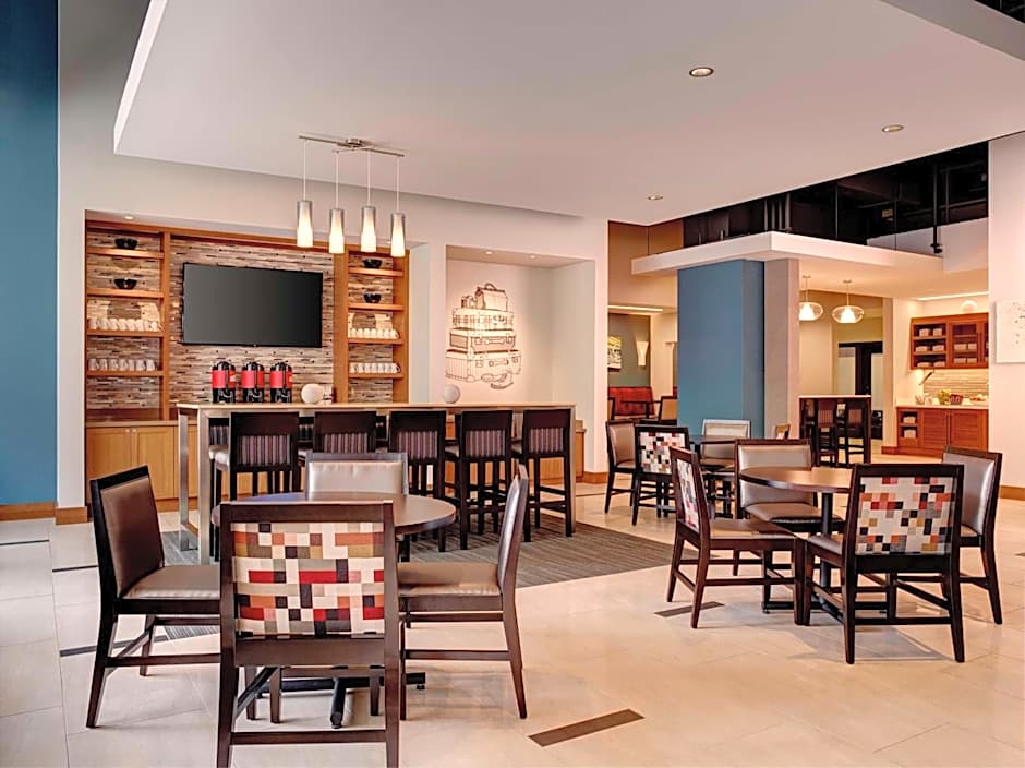 Hyatt Place Arlington Courthouse