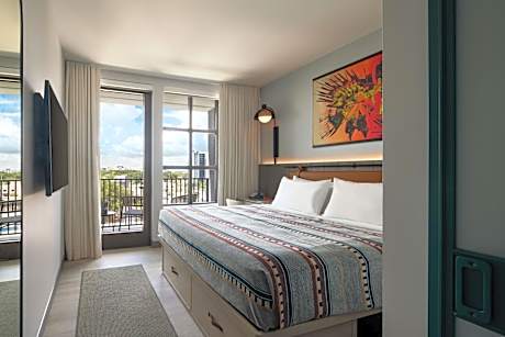 King Room with Balcony