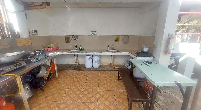 KNB WEST VILLA INN -PATAR