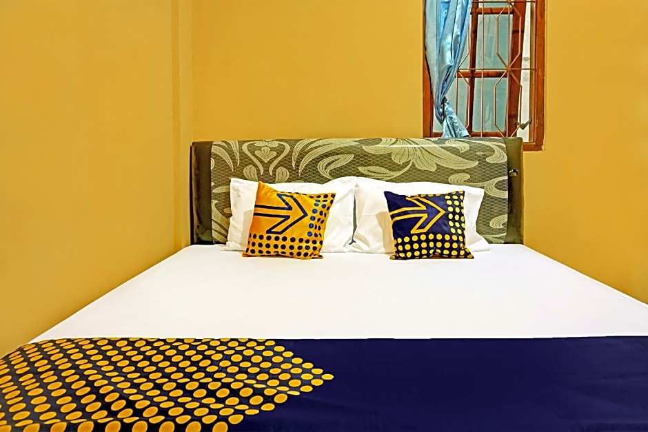 SPOT ON 92450 Homestay Simpang Panji Suroso Syaria