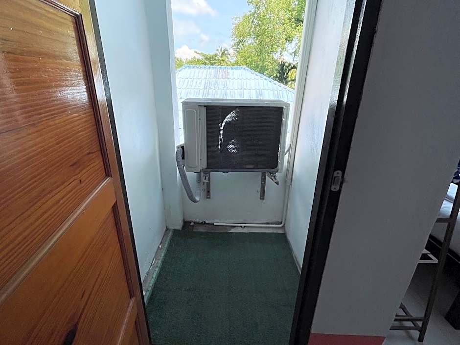 Mookboonchu Guest House, Kohmook, Trang