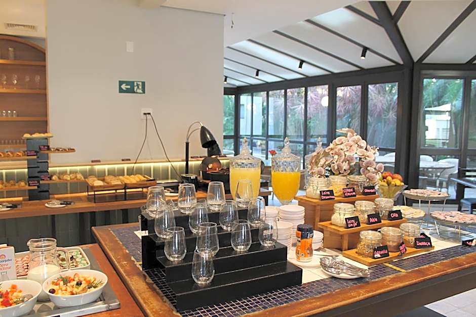 Quality Suites Vila Olimpia