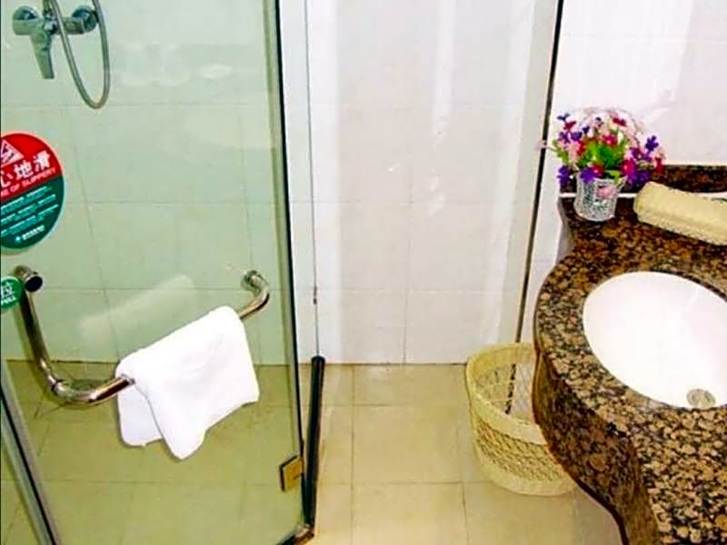 GreenTree Inn Zhangjiakou Wuyi East Street Jianxing Express Hotel