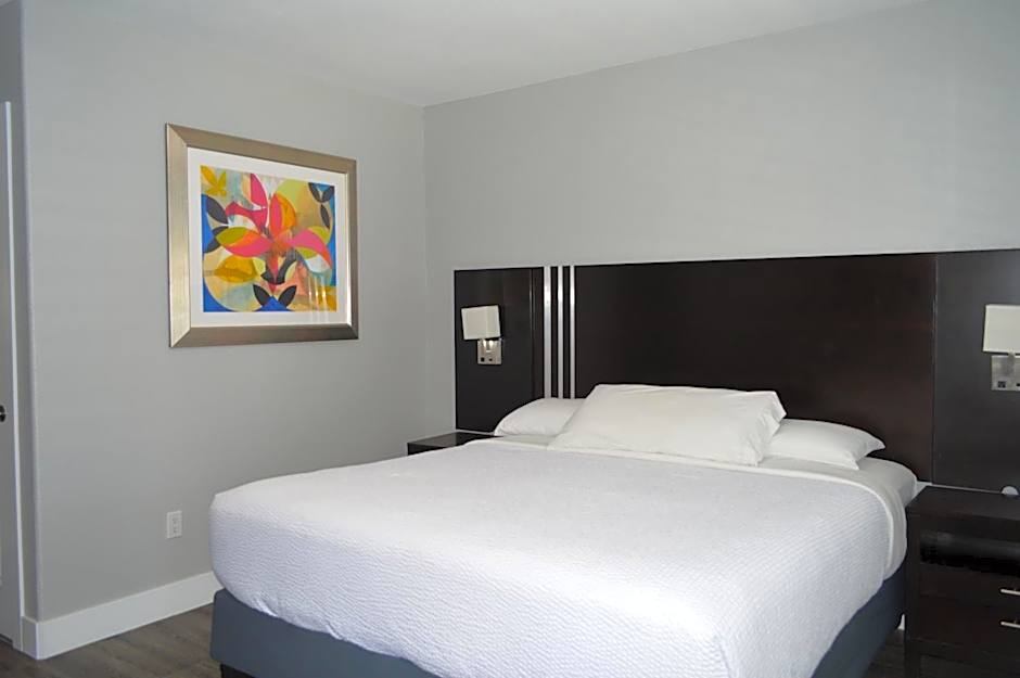 Fairview Inn & Suites