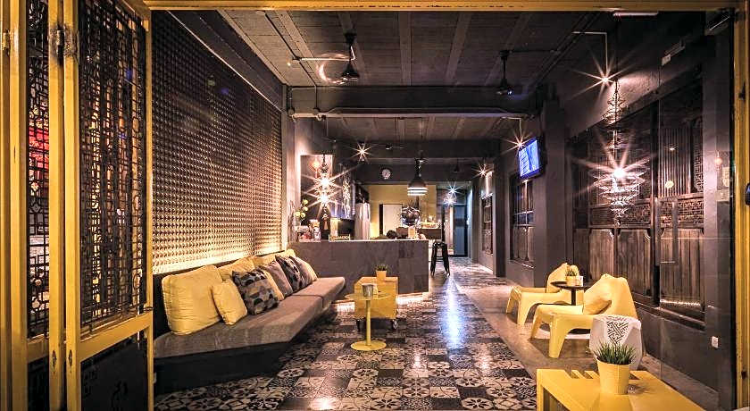 Fulfill Phuket Hostel