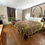 Super 8 by Wyndham Eureka/Six Flags Nearby