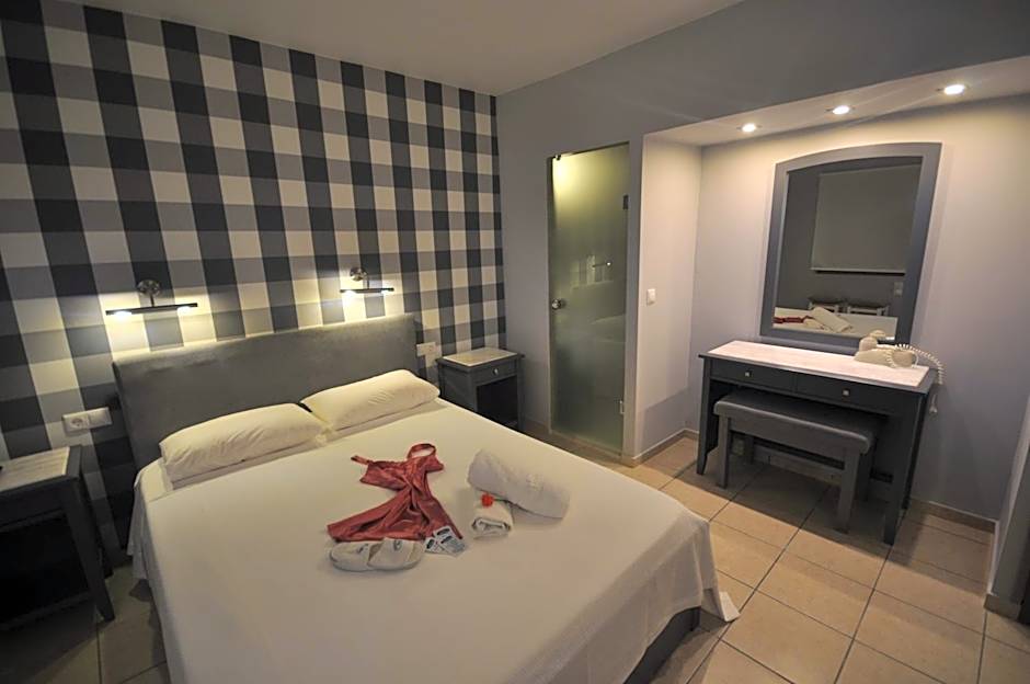 Ariadnes Holiday Accommodation
